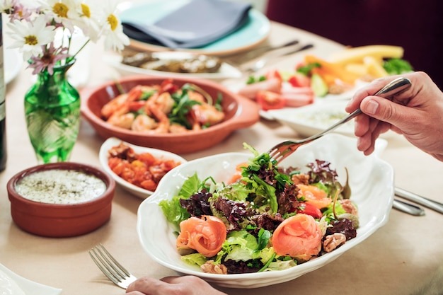 Feature 18 top vegan restaurants